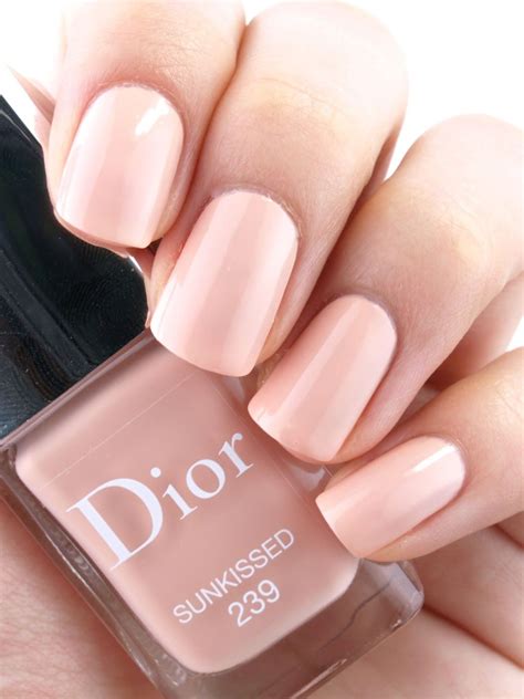 Dior nail polish gel